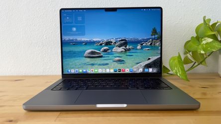Excellent condition M1 MacBook Pro 14” • 8-Core CPU • 14-Core GPU • 512GB SSD • 16GB RAM