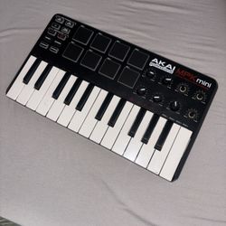 AKAI MPK MINI Keyboard