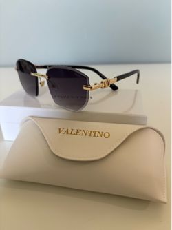 Sun Glasses New VALENTINO Black & Gold Frame