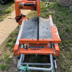 Dust Control Masonry Saw