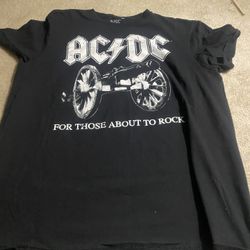 AC/DC T Shirt Large 