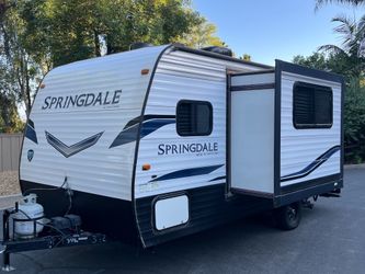 2022 Keystone Springdale 1760 BH
