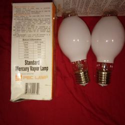 Mercury Vapor Lamps 2large Blubs 60$  