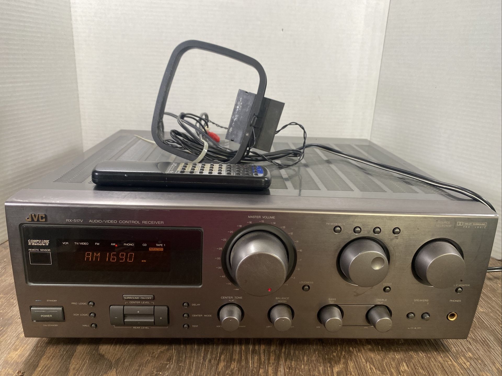 JVC 5.1 Ch Home Theater Surround Sound Receiver AM FM Stereo RX-517V W/ Remote