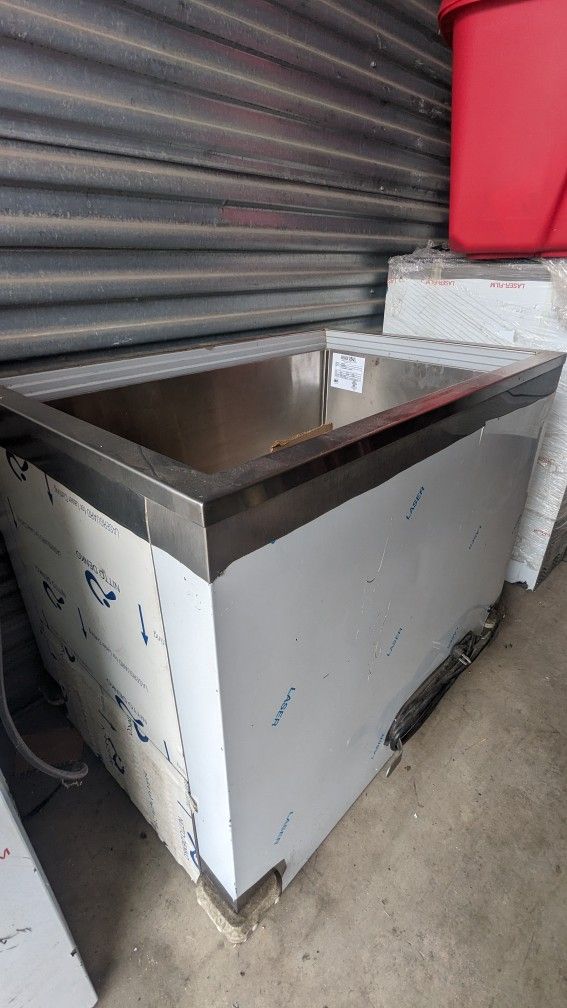 New Silver King Mobile Freezer 