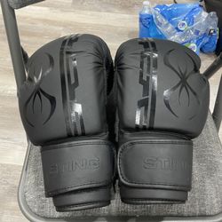 Sting Boxing Gloves