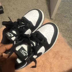Nike Dunk Low For Kids. Size 11c