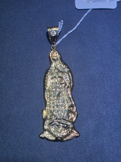 10kt YG Virgin Mary Pendant.