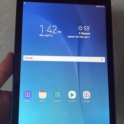 Samsung Tab E 9.7! Like New -Big Screen!