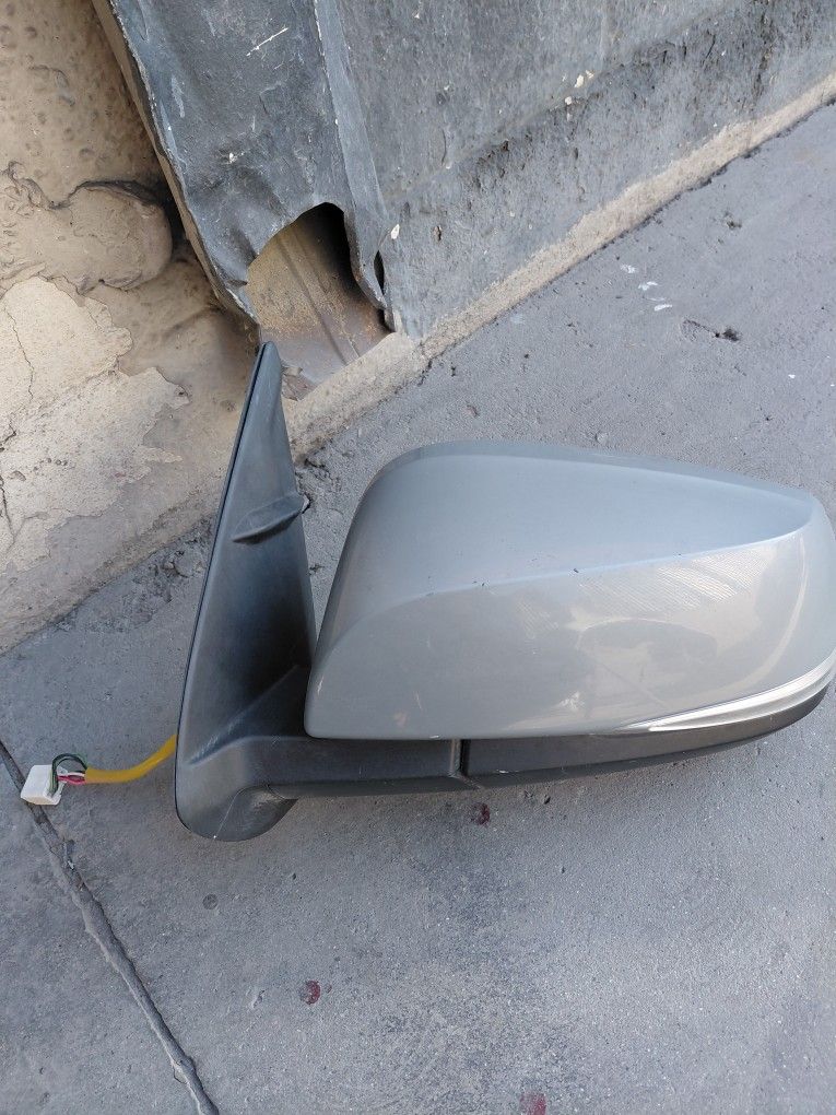 2019 Toyota Tacoma Left Driver Mirror Oem