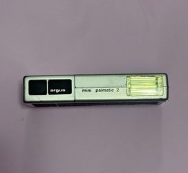 Argus Mini Palmatic 2 110 Film Camera Subminiature Push Pull Vintage Silver