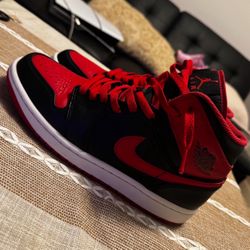 Jordan 1 Red