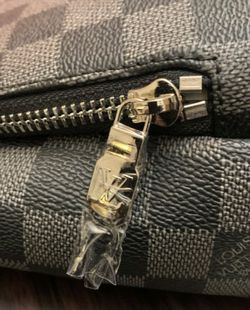 Louis Vuitton Avenue Sling Bag Damier Infini Leather Very Rare LV for Sale  in Bradenton, FL - OfferUp