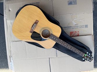 Fender FA-100