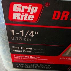 Drywall screws
