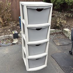 Free plastic storage  unit