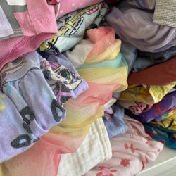Girls Clothes