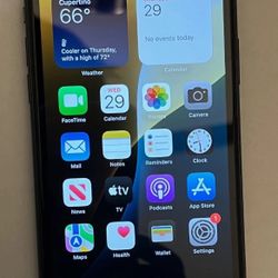 Apple IPhone 11(AT&T Locked 64gb…TRADE?