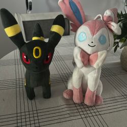 Pokémon Umbreon And Sylveon Plush