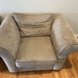 Couch set