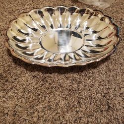 Mid Century Like New Large Reed & Barton Silver Plated Oval  Dinnerware Dish