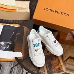 Louis Vuitton Time Out 2