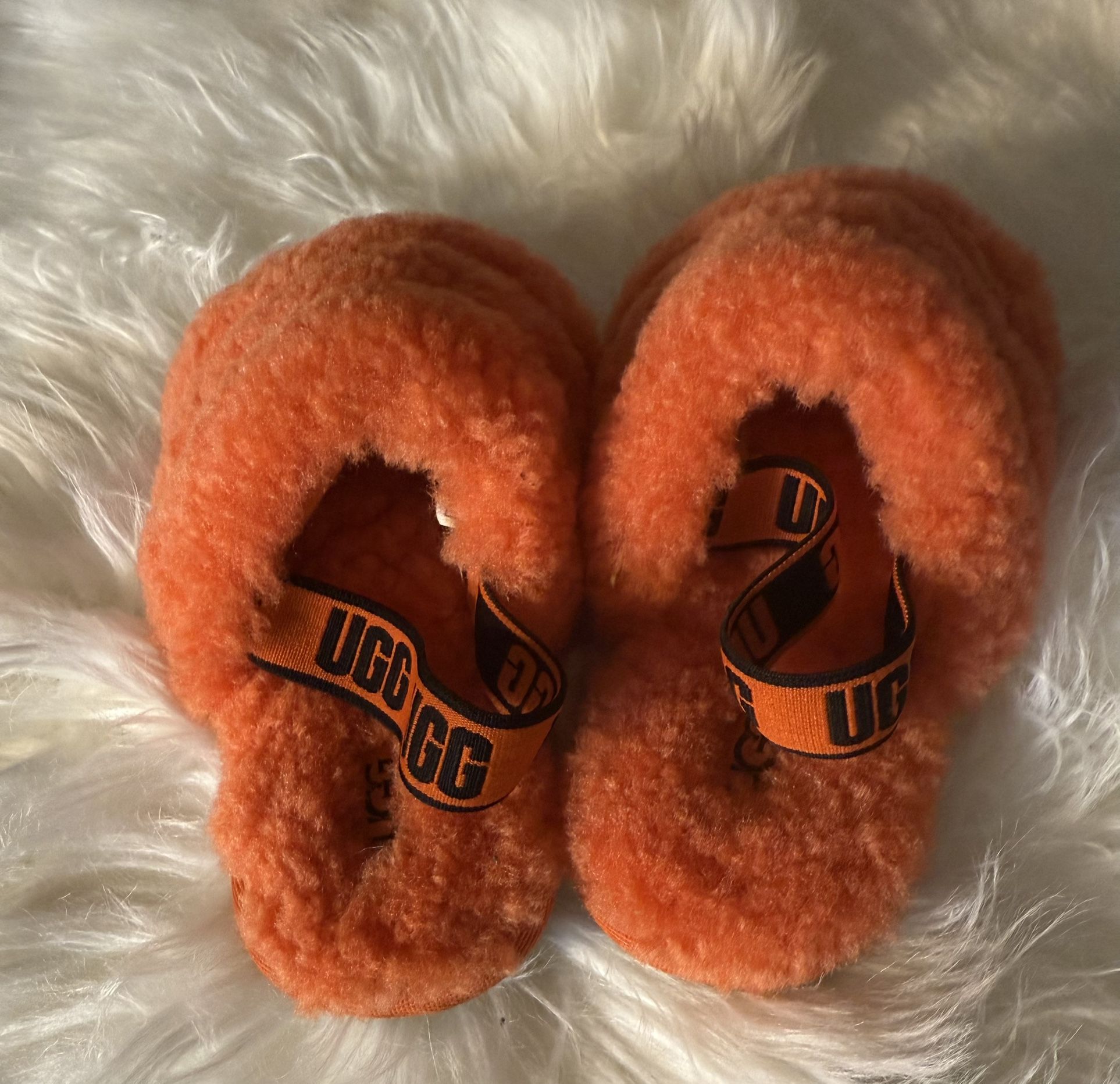 Ugh Slipper, Orange, Size 10