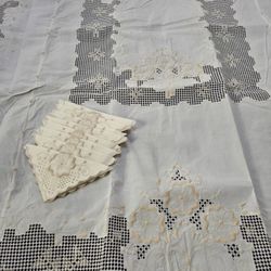 HARDANGER Embroidery tablecloth beige/off White(85"X56") & 8 Napkins(12"X12") NEW!