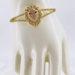 Rhinestone Lion Gold Plated Bracelet/Pulsera Chapada En Oro De León De Diamantes De Imitación