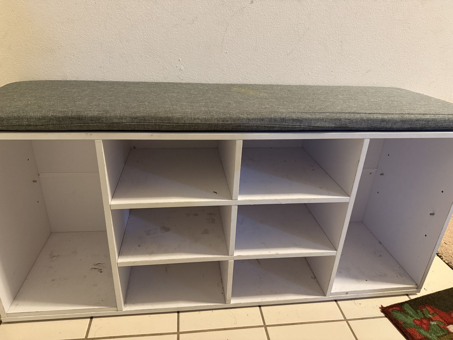 Shoe rack with bench