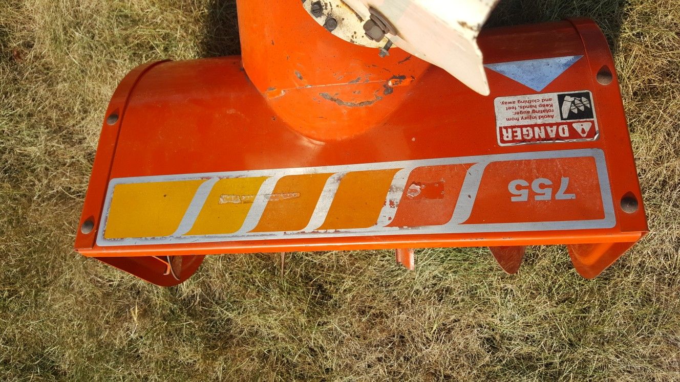 Simplicity 755 snowblower for Sale in Chambersburg, PA OfferUp