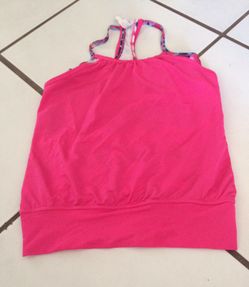 Young girls size S top p/u