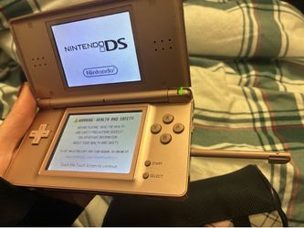 Pink Nintendo DS bundle