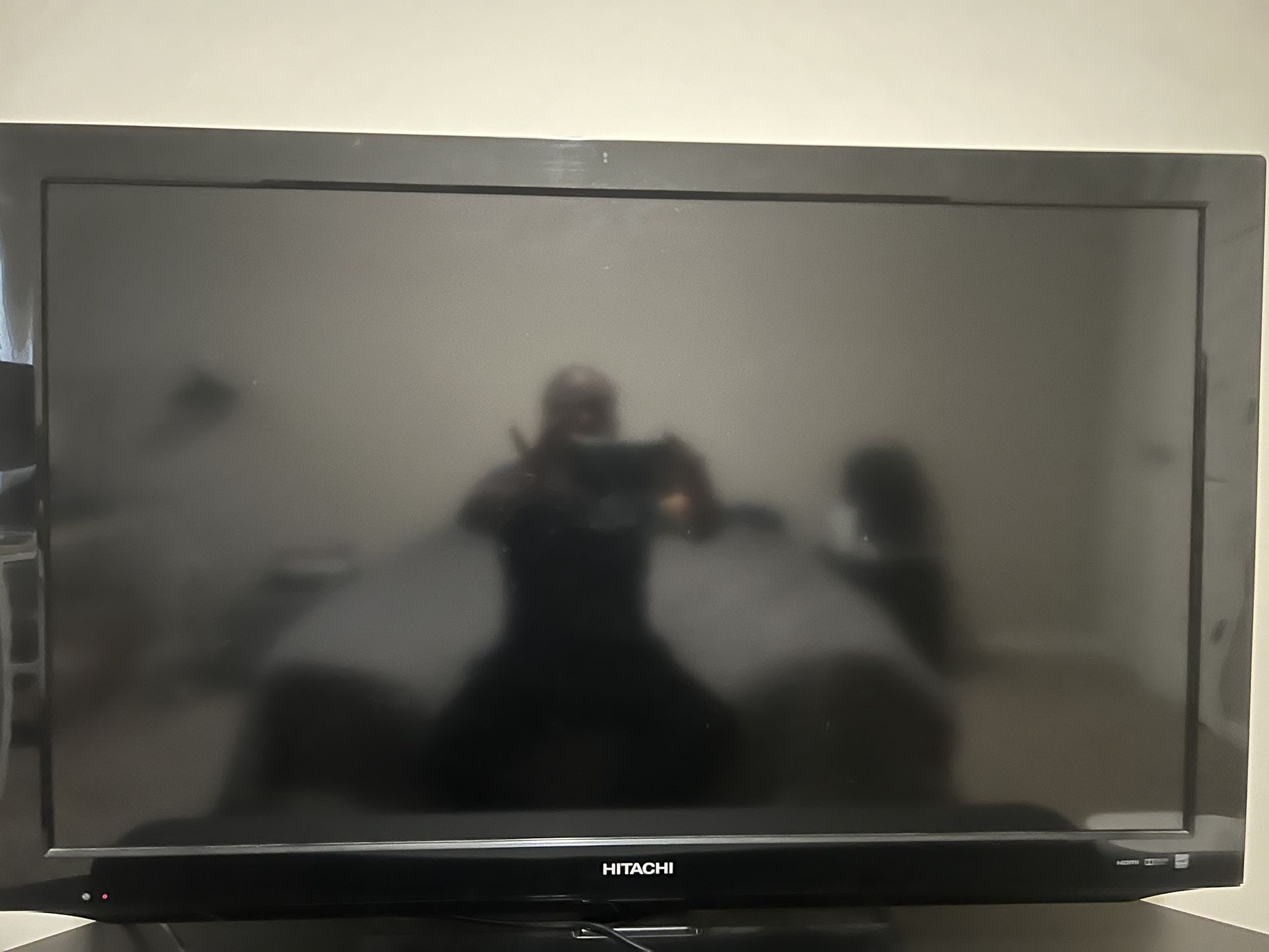 Hitachi 40” TV