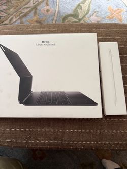 Apple Magic Keyboard/Apple Pencil Pro