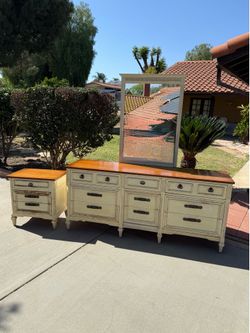 SOLID WOOD!! Vintage Distressed Cream Dresser with Mirror and Nightstand Set (Read Description)