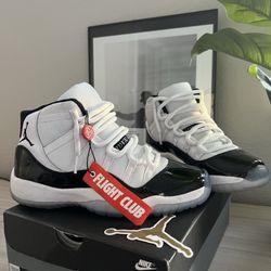 Air Jordan 11 “Concord”  |  Size 6.5 