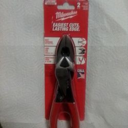 Milwaukee Pillars And Wire Cutters