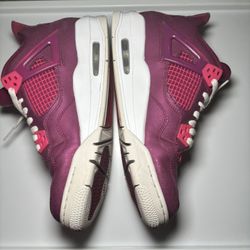 Jordan 4 Retro