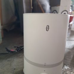 Cool mist Humidifier