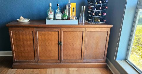 1960’s Contemporary Danish Built - Heritage by Henredon sideboard with 2 parquetry decorated bi-fold doors