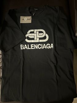 Balenciaga t shirt new men medium