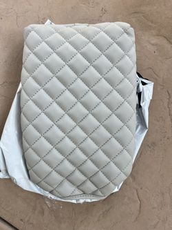 Center Console Cover- Kia telluride- NEW