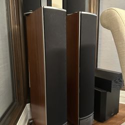 PolkAudio Home THEATRE - Great Condition