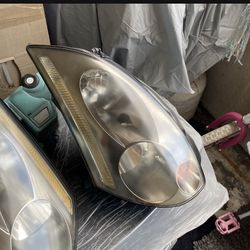 Infiniti g35 Headlights