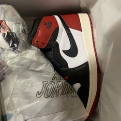 Jordan 1 High Black Toe 