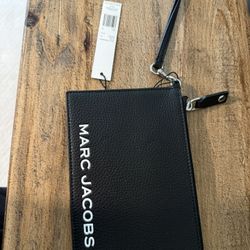 Marc Jacobs New Wristlet 