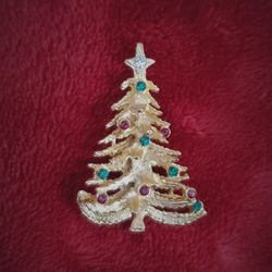 Vintage Christmas Tree Brooch Pin, Gold Color With Round Multicolor Crystals 3D 