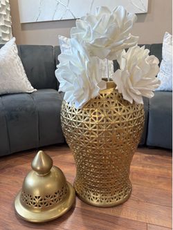 floor vase