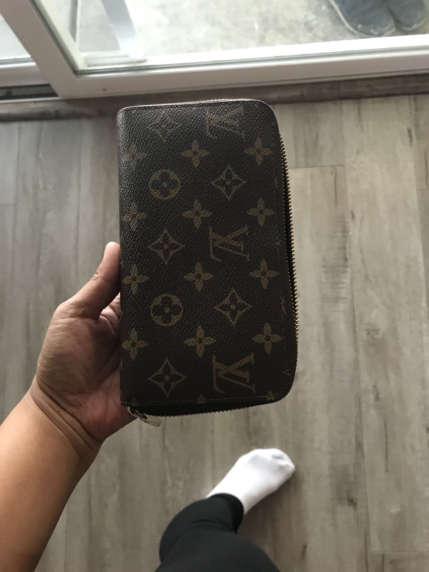 Louis Vuitton Speedy 30 and wallet. for Sale in San Jose, CA - OfferUp